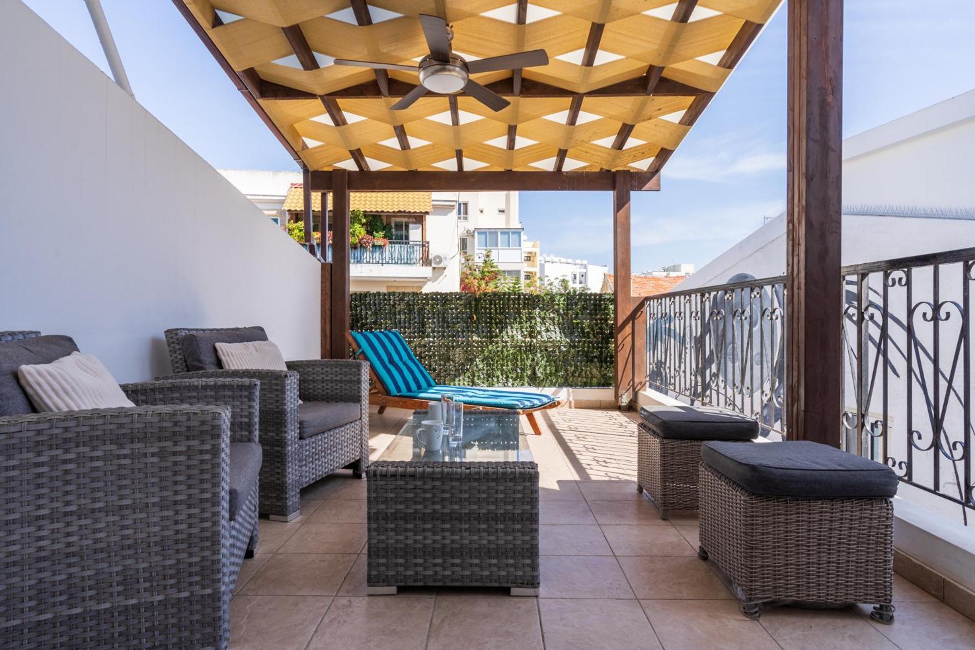 Carisa Flat, 2 Bedrooms Larnaca